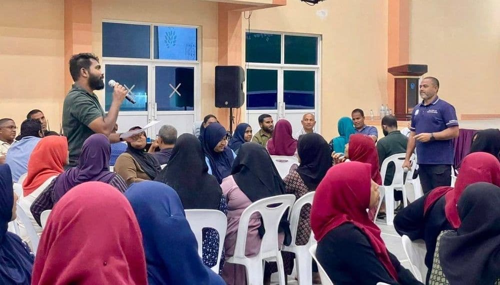 ފ. އަތޮޅު ރަށްރަށުގެ ސުކޫލު ދަރިވަރުންނާއި ބެލެނިވެރިން ހޭލުންތެރިކުރުވުމަށް މައުލޫމާތު ދިނުމުގެ ޕްރޮގްރާމެއް ކުރިއަށް ގެންގޮސްފި