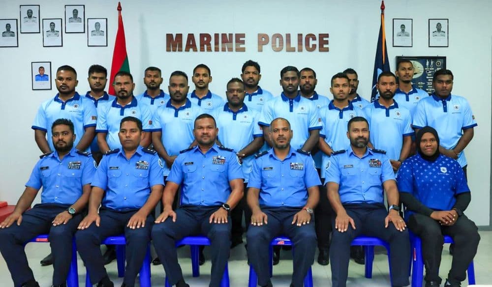 ސްޕީޑް ބޯޓް ޑްރައިވިންގ ކޯސް ފަށައިފި