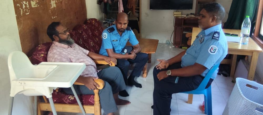 ރައްޔިތުން ހޭލުންތެރިކުރުވުމަށް ނ. ހެނބަދޫގައި ވޯކް އެންޑް ޓޯކް ހަރަކާތެއް ކުރިއަށް ގެންގޮސްފި