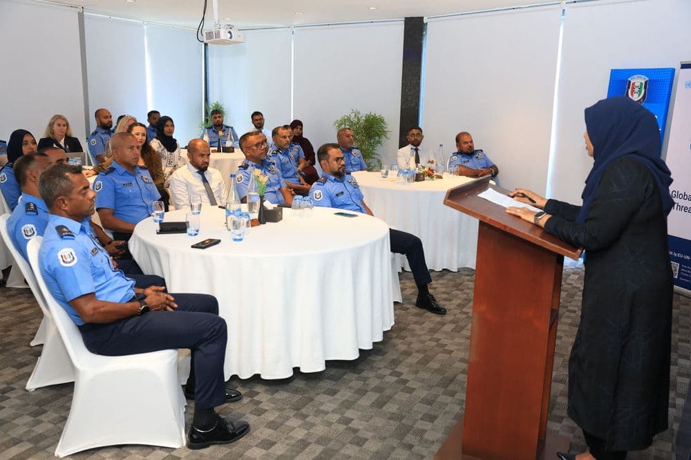 ޓެރަރިޒަމާ ދެކޮޅަށް ފުލުހުން ކުރާ މަސައްކަތްތަކުގައި އަންހެނުންގެ ދައުރު ފުޅާކުރުމަށް ހެދި އެސެސްމަންޓްގެ ހޯދުންތައް ވެލިޑޭޓްކުރުމުގެ މަސައްކަތު ބައްދަލުވުން ބާއްވައިފި