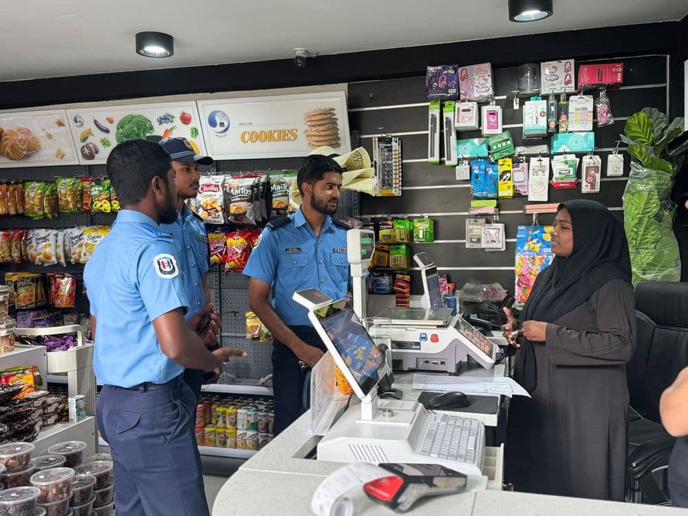 ހިންމަފުށީ ރައްޔިތުންނަށް މައުލޫމާތު ދިނުމުގެ ޕްރޮގްރާމެއް ކުރިއަށް ގެންގޮސްފި